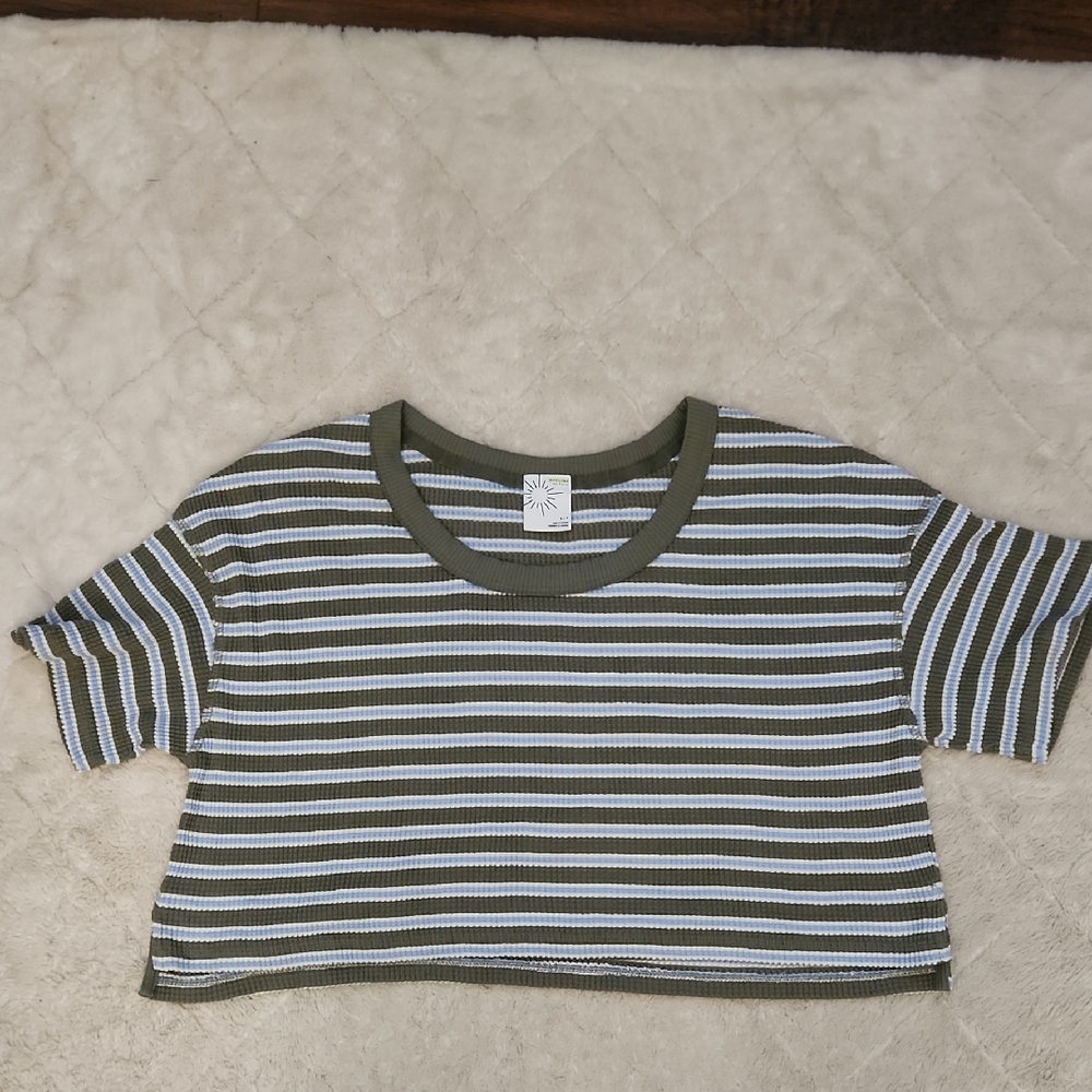 Offline By Aerie  Cropped Wow Waffle tee